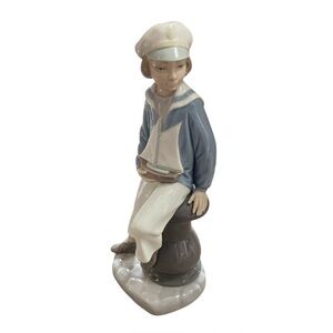 Lladro Marinerito Boy with Yacht Figurine #4810 Sailor Boy With Sailboat